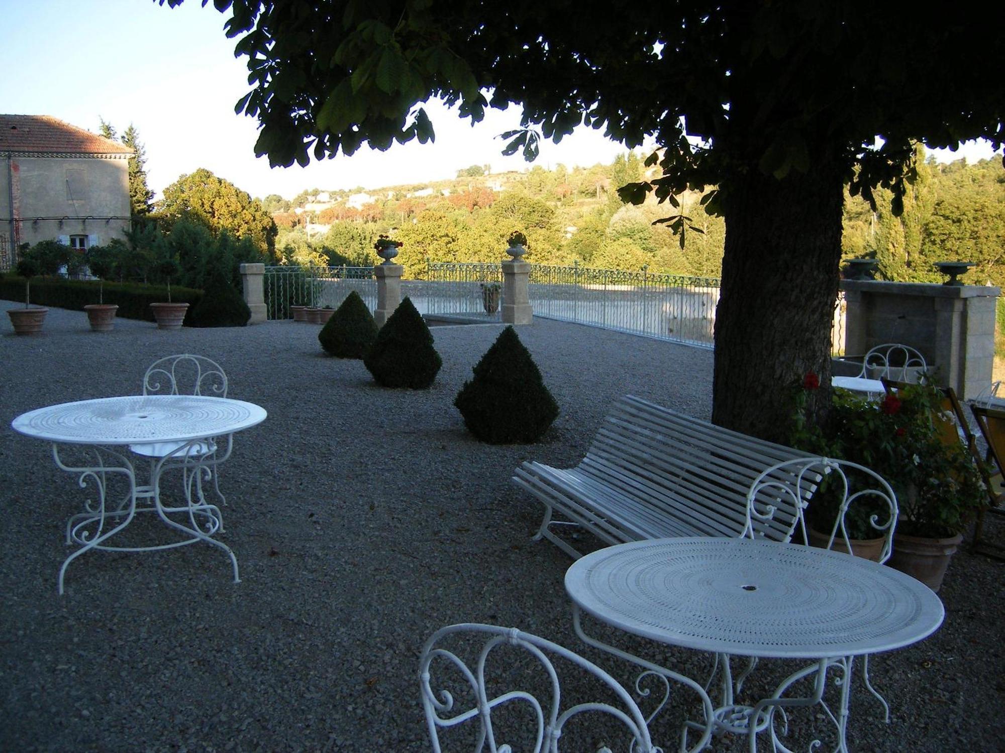 וואלנסול Chateau Du Grand Jardin מראה חיצוני תמונה